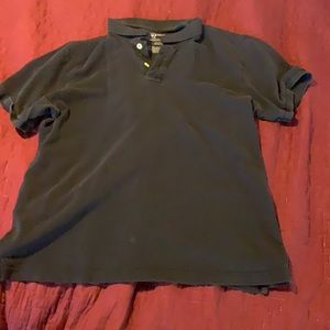 Old navy t shirt